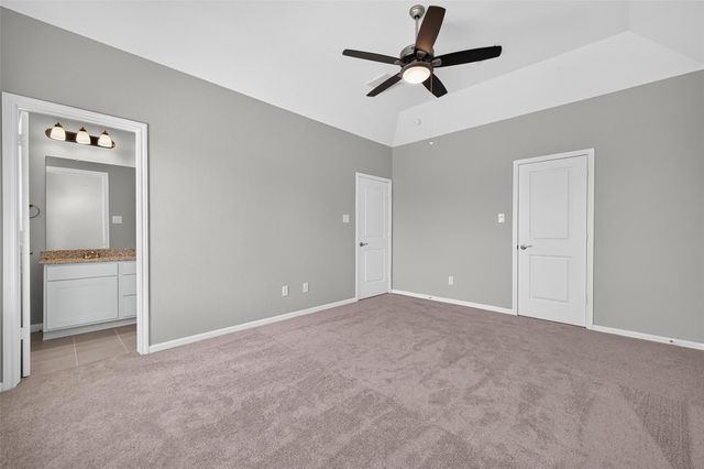 18724 Crescent Trails Circle, Montgomery, TX 77356