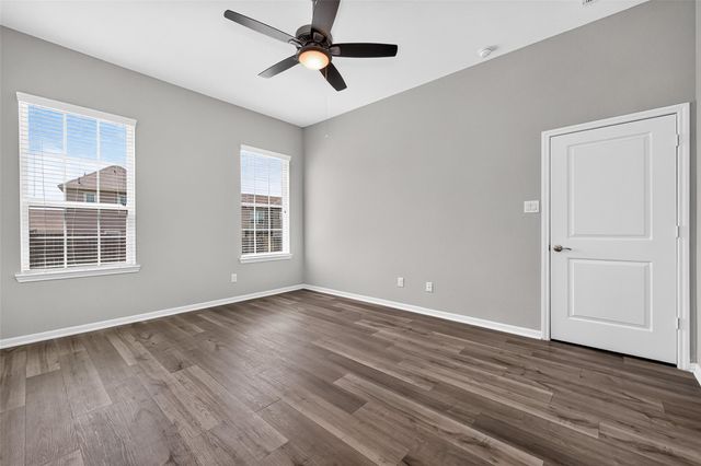 18724 Crescent Trails Circle, Montgomery, TX 77356