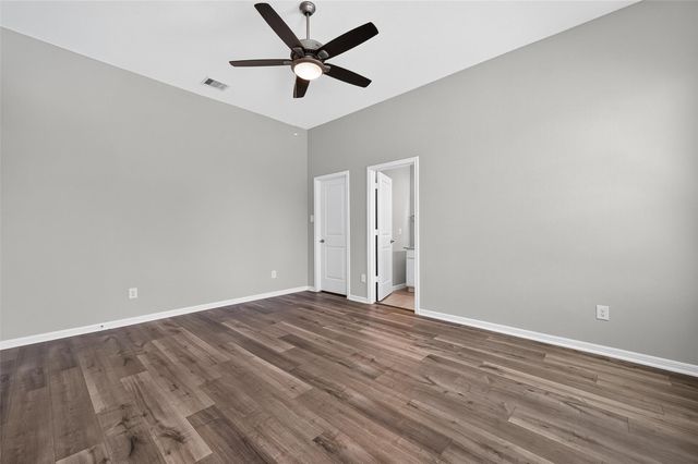 18724 Crescent Trails Circle, Montgomery, TX 77356
