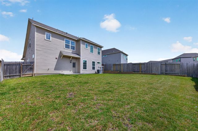 18724 Crescent Trails Circle, Montgomery, TX 77356