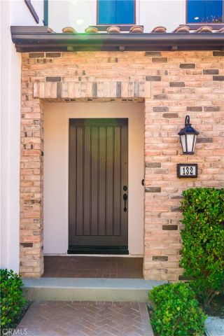 132 Stallion, Irvine, CA 92602