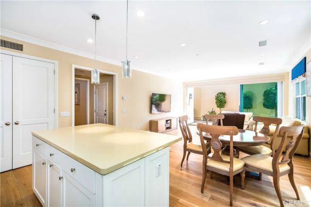 132 Stallion, Irvine, CA 92602