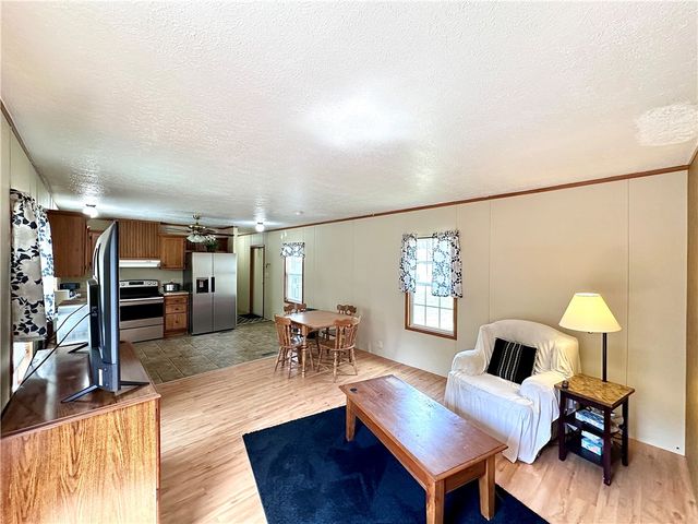 1761 Old Youngstown Rd, Union Twp, PA 16116