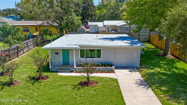 451 SKATE Road, Atlantic Beach, FL 32233