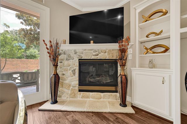 122 Marble Staff Court, Houston, TX 77069