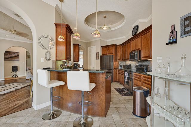 122 Marble Staff Court, Houston, TX 77069