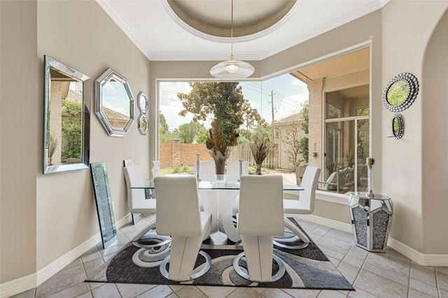 122 Marble Staff Court, Houston, TX 77069