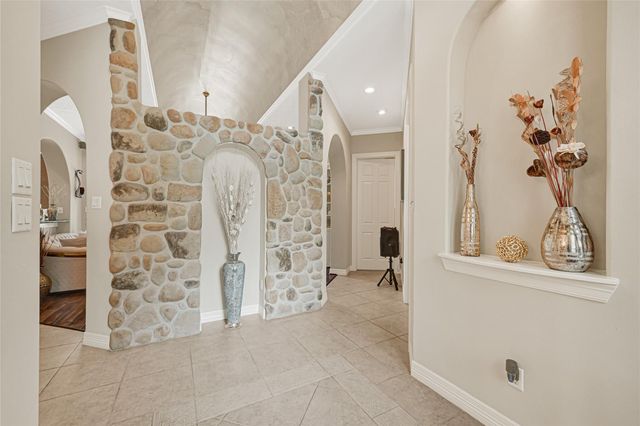 122 Marble Staff Court, Houston, TX 77069