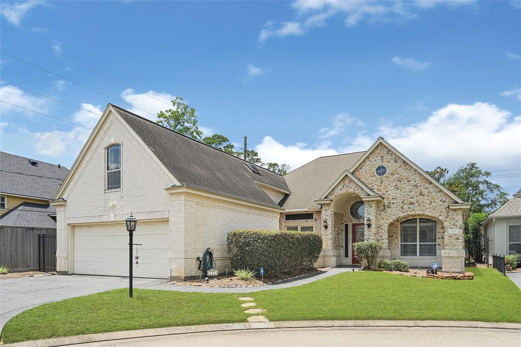 122 Marble Staff Court, Houston, TX 77069