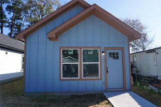 10088 Calandar, Willis, TX 77318