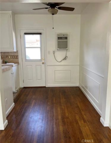 2544 N Buena Vista Street, Burbank, CA 91504