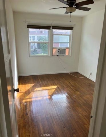 2544 N Buena Vista Street, Burbank, CA 91504