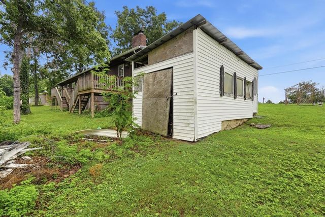 553 Lafayette Rd, Red Boiling Springs, TN 37150