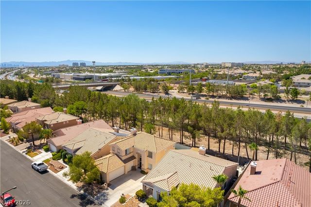 10105 Snow Crest Place, Las Vegas, NV 89134