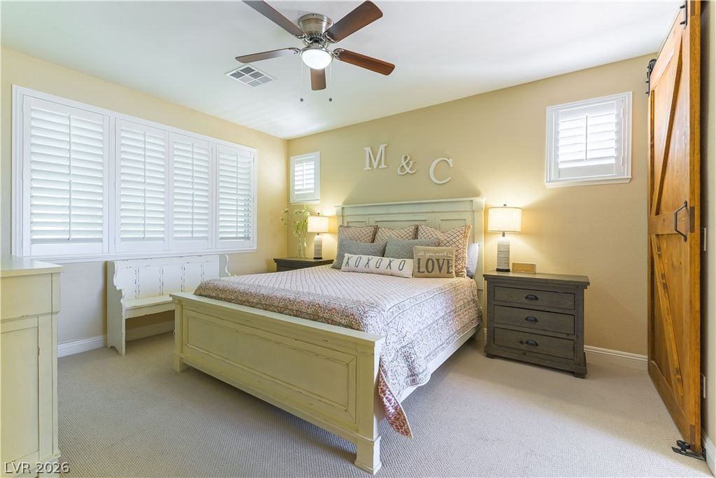 Image 12 of property listing at 10105 Snow Crest Place, Las Vegas, NV 89134