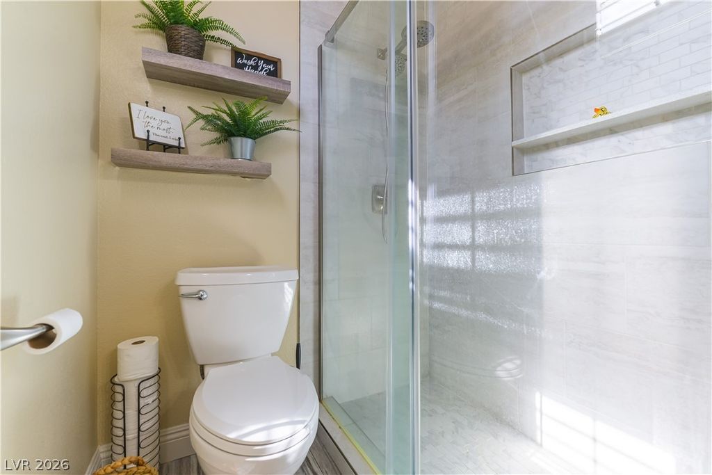 Image 22 of property listing at 10105 Snow Crest Place, Las Vegas, NV 89134