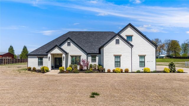 5919 Sant Antonio, Springdale, AR 72762