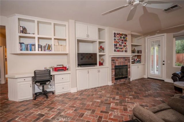 41950 Delmonte, Temecula, CA 92591