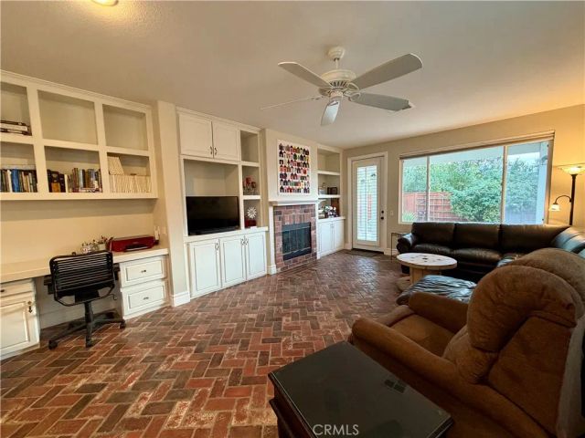 41950 Delmonte, Temecula, CA 92591