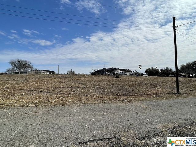 128-130 Knoll Trail, Sandia, TX 78383