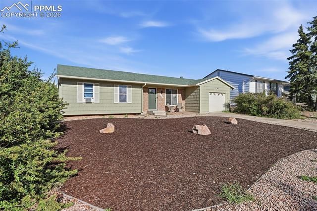 2574 Prescott Circle, Colorado Springs, CO 80916