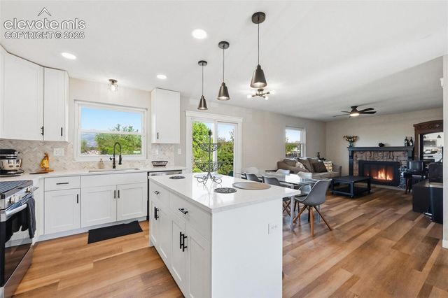 2574 Prescott Circle, Colorado Springs, CO 80916