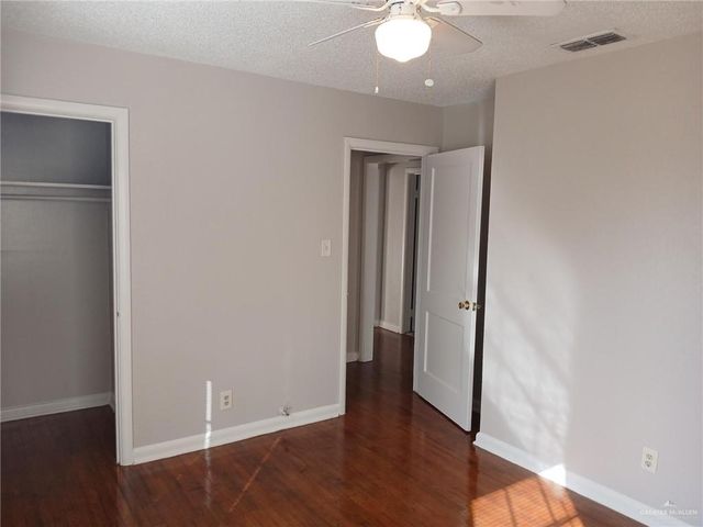 2113 E Van Buren Avenue, Harlingen, TX 78550