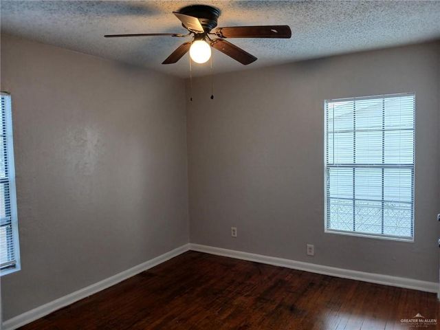 2113 E Van Buren Avenue, Harlingen, TX 78550