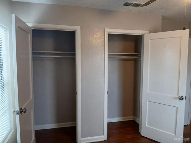 2113 E Van Buren Avenue, Harlingen, TX 78550