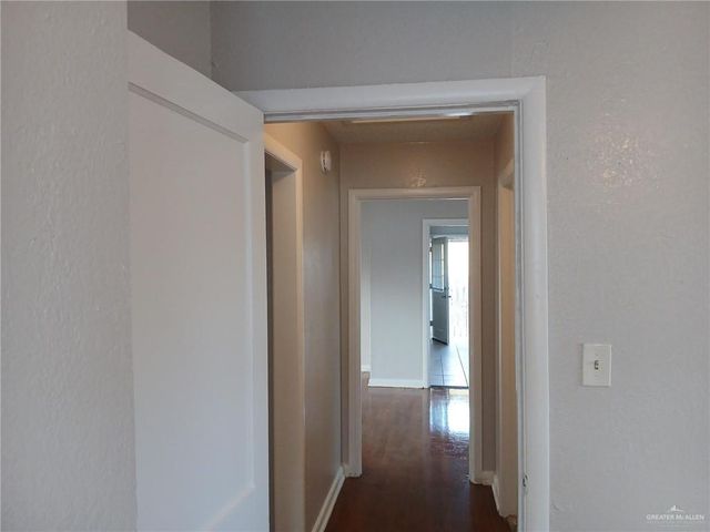 2113 E Van Buren Avenue, Harlingen, TX 78550