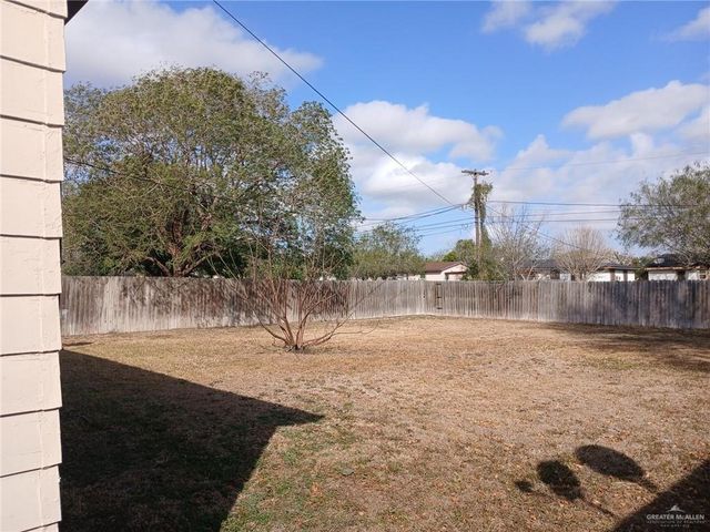 2113 E Van Buren Avenue, Harlingen, TX 78550