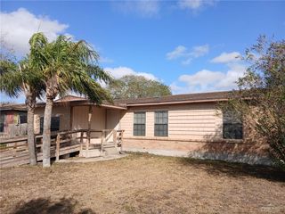2113 E Van Buren Avenue, Harlingen, TX 78550