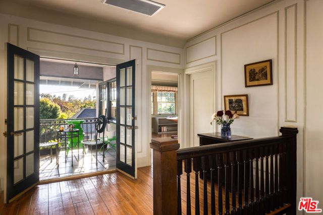 309 S Plymouth Boulevard, Los Angeles, CA 90020