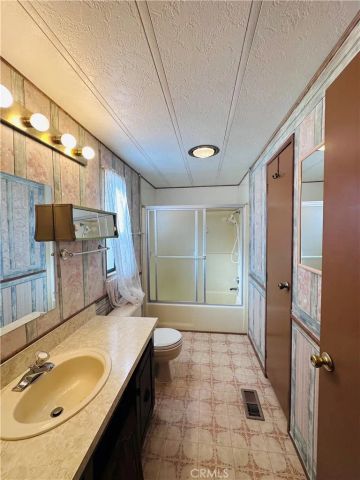 14000 El Evado 51, Victorville, CA 92392