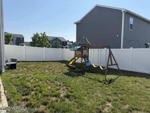 17 Fullrigger Avenue, Barnegat, NJ 08005
