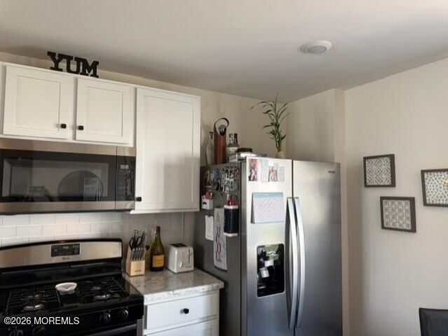 17 Fullrigger Avenue, Barnegat, NJ 08005