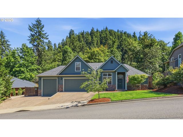 435 MOUNTAINGATE Dr, Springfield, OR 97478