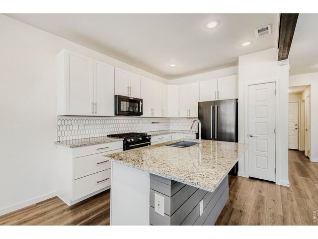 11737 W 45th Pl, Wheat Ridge, CO 80033