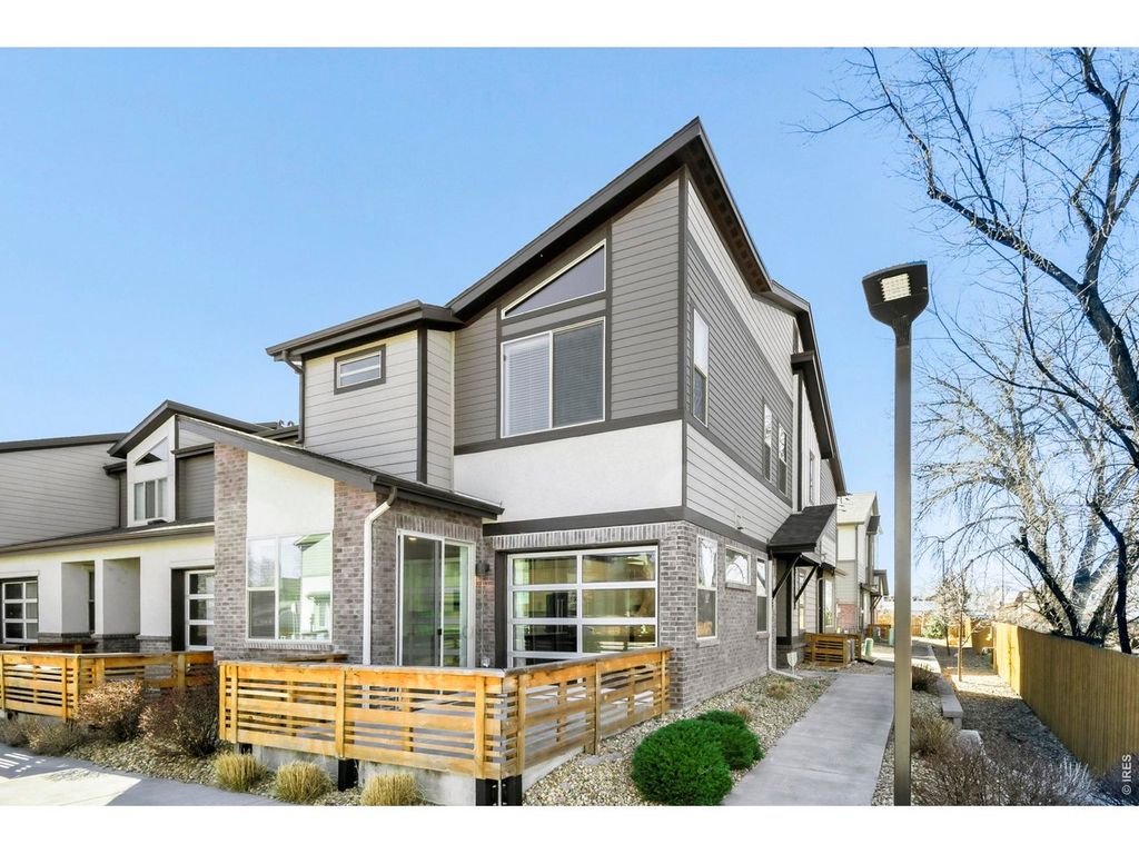 11737 W 45th Pl, Wheat Ridge, CO 80033