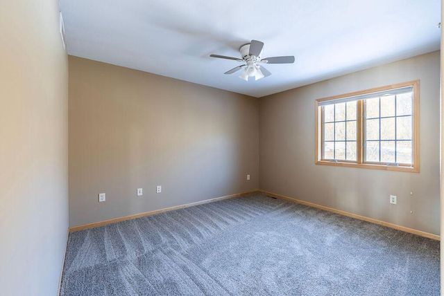 N8825 Fawn Meadow LANE, Holmen, WI 54636