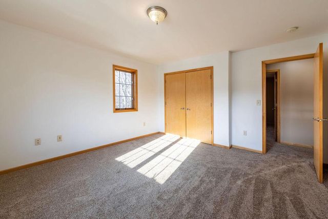 N8825 Fawn Meadow LANE, Holmen, WI 54636