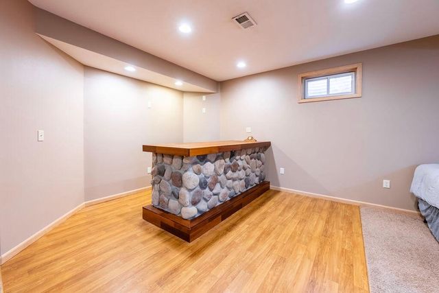 N8825 Fawn Meadow LANE, Holmen, WI 54636