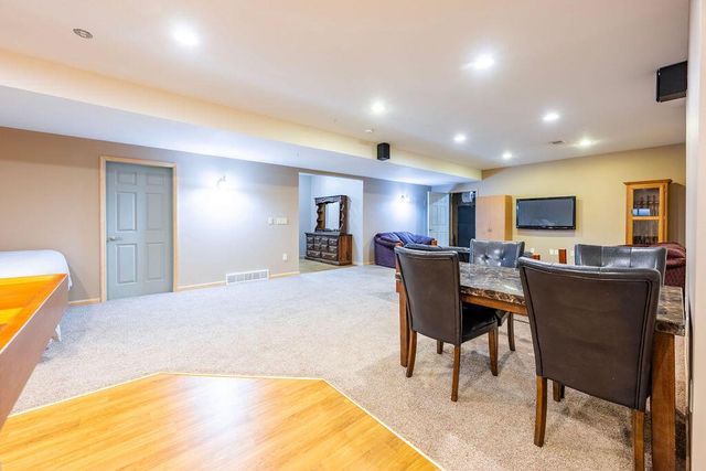 N8825 Fawn Meadow LANE, Holmen, WI 54636