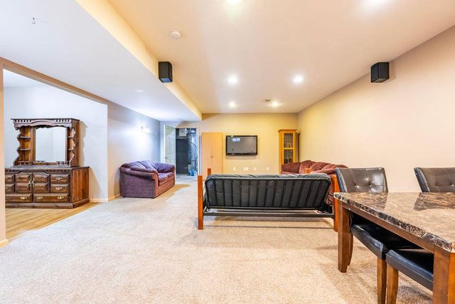 N8825 Fawn Meadow LANE, Holmen, WI 54636