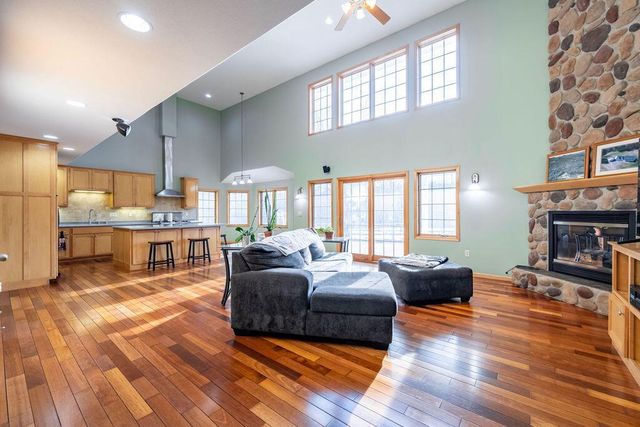 N8825 Fawn Meadow LANE, Holmen, WI 54636