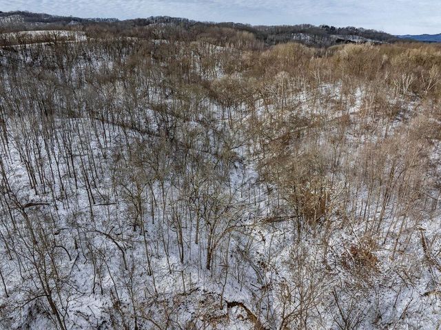 N8825 Fawn Meadow LANE, Holmen, WI 54636