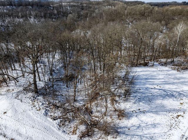 N8825 Fawn Meadow LANE, Holmen, WI 54636