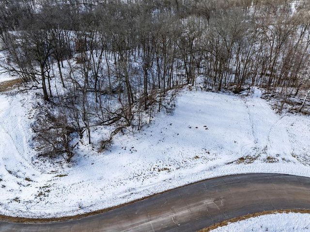 N8825 Fawn Meadow LANE, Holmen, WI 54636