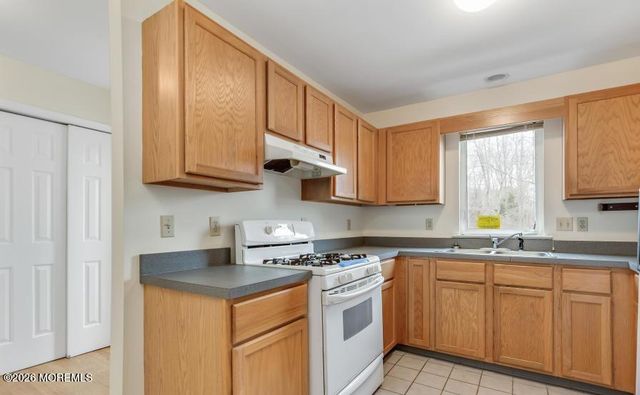 102 Demmy Avenue, Waretown, NJ 08758