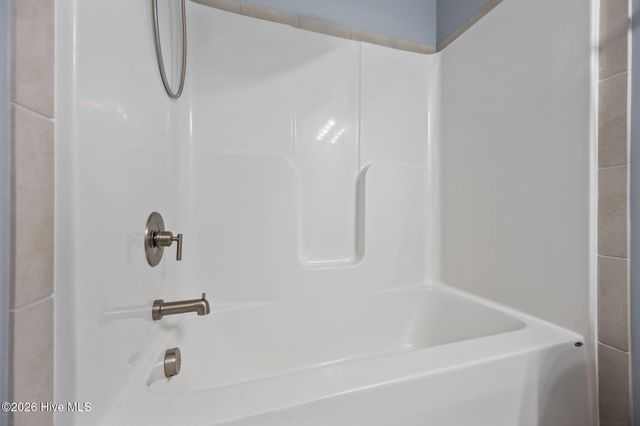 535 White Shoal Way, Sneads Ferry, NC 28460